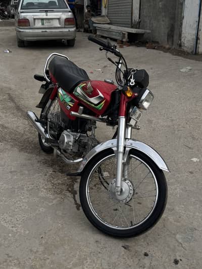 HONDA CD70 2022