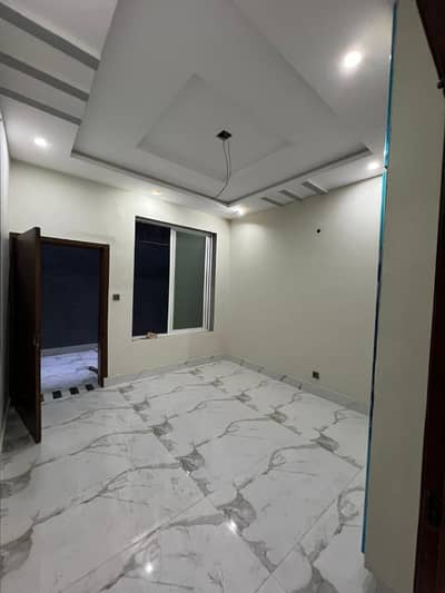 5 Marla Full House, VIP Location Nizam Block, Near Market, Near Park ,Near Mosque Four Bedrooms, Four Bathrooms, Okay Security System, Carpeted Road