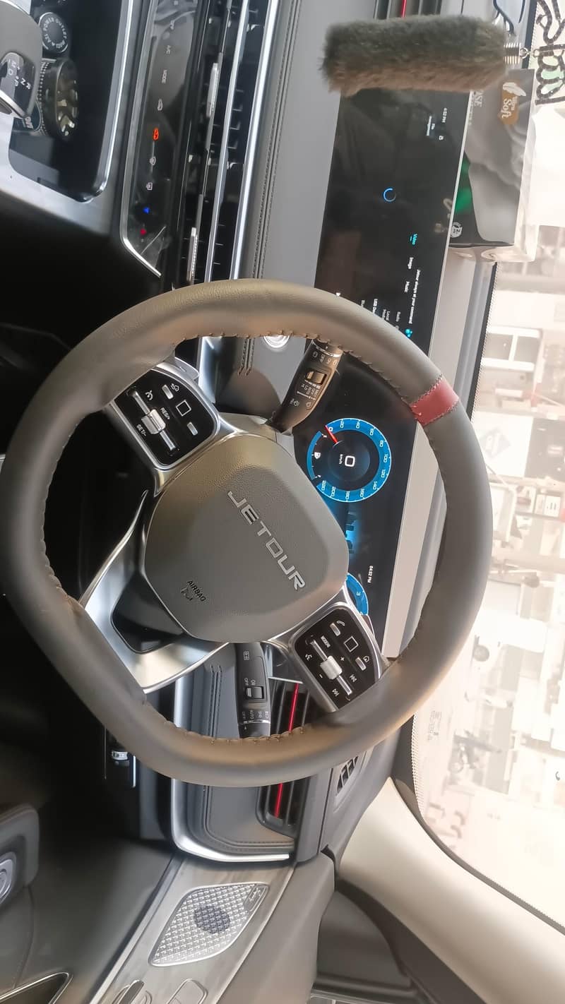 JETOUR X70 PLUS 9