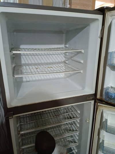 ful saiz he fridge haire ki he gaise full he