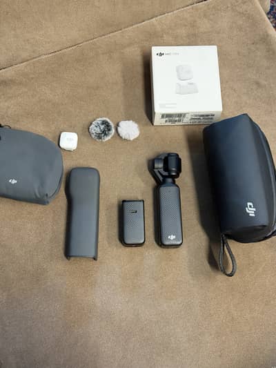 DJI Osmo Pocket 3 - Creator Combo Editon
