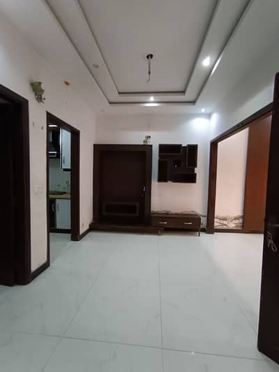 Spacious 5 Marla Upper Portion For Rent Prime Living In Pak Arab Housing Society