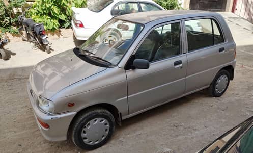 Daihatsu Cuore 2003