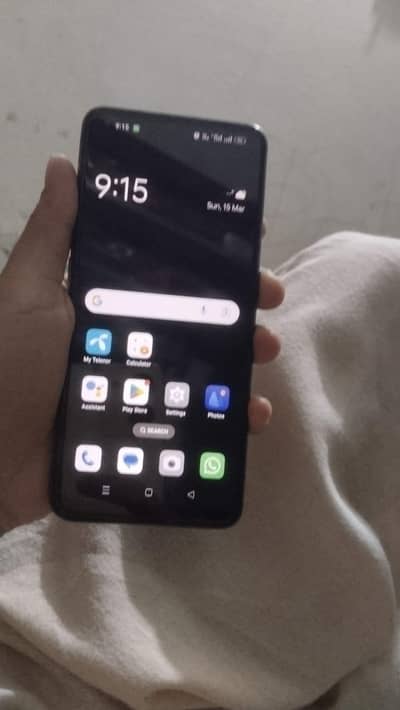 run in single hand 8/128 33w charger