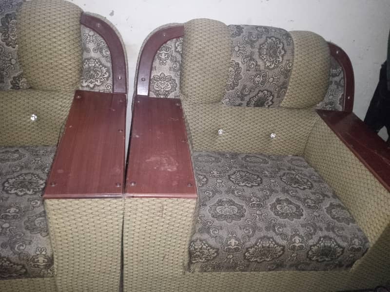 sofa set 0