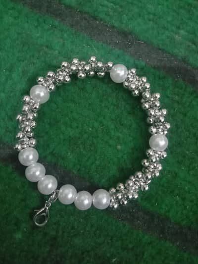 new style gajra bracelet