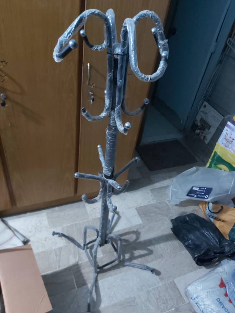 Clothes Stand 0