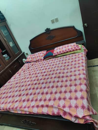 Good condition bed