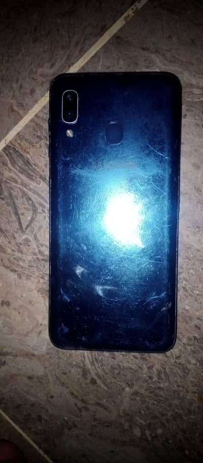 Samsung Galaxy A20