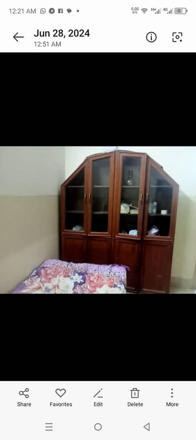 Shesham Wood me dewaidar hy