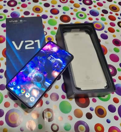 Vivo V21 8+4GB Ram //128GB Room