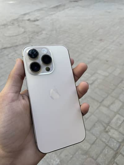 Iphone 14 pro 256gb factory unlock 4 month sim time 10/10 condition