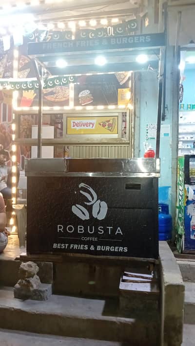 cabin with fryer and hotplate