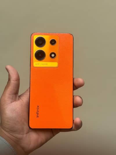 Infinix note 30 8+8 256  /03075294122