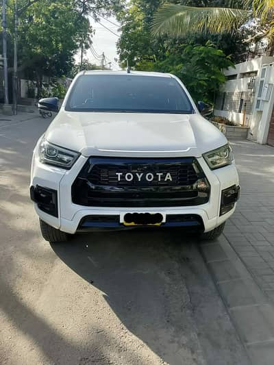 Hilux Revo GR-S 2025