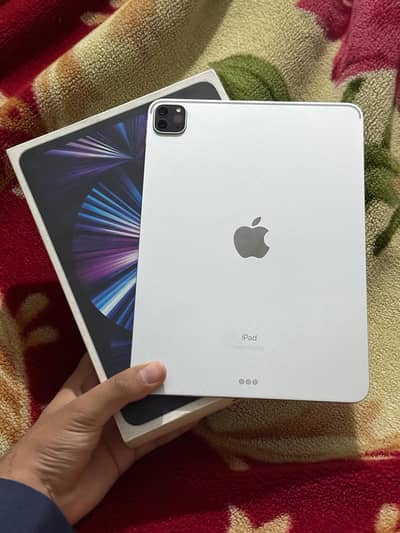 iPad Pro M1 128GB PUBG 120FPS Beast Device With Original Box Charger