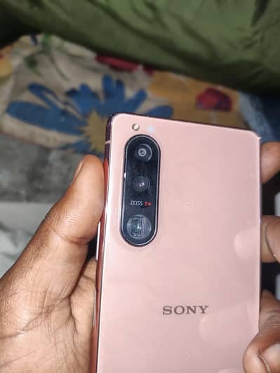 Sony Xperia 5