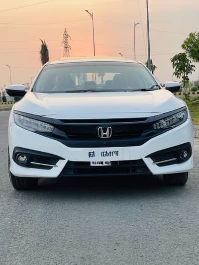 Honda Civic 1.8 IVTEC 2021 UG full Option