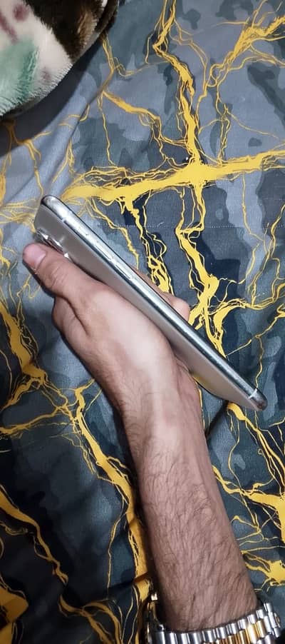 iphone 11 pro max non pta