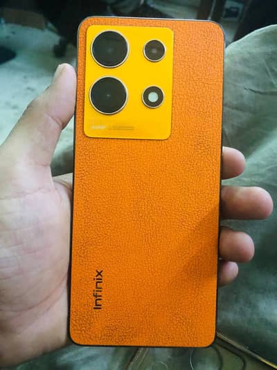 All ok one hand used with box & charge & shop rasard