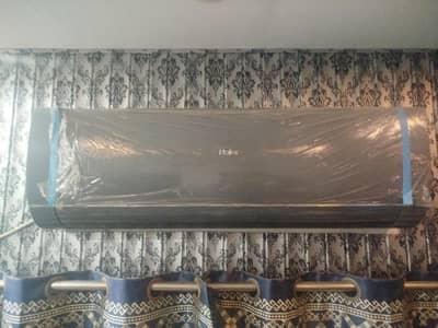 DC T3 Inverter Ac for Sale, Used only 1 season, Good as new, 1.5 tons