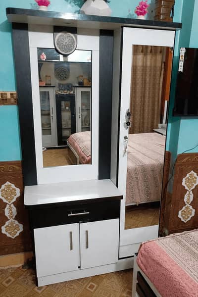 “3 Piece Furniture Set”