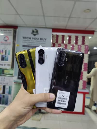 K40 5G gaming device 12/256