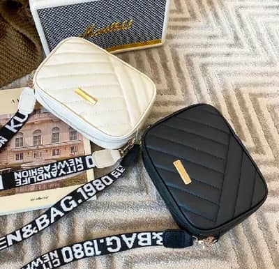 5 sold sell bags girls