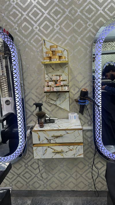 towel racks & saloon decorating racks