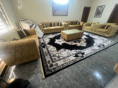 10 seater sofa set with Center table