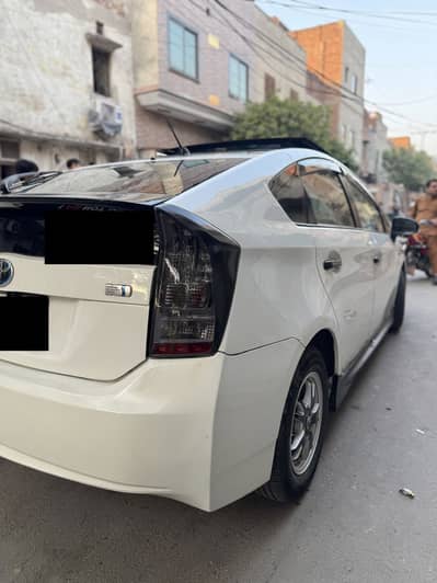 Toyota Prius 1.8 Sunroof