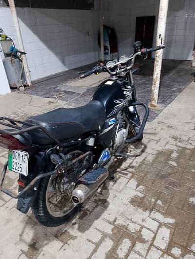 Suzuki GS 150