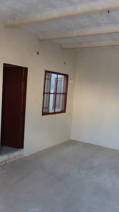 60 yard house for sell