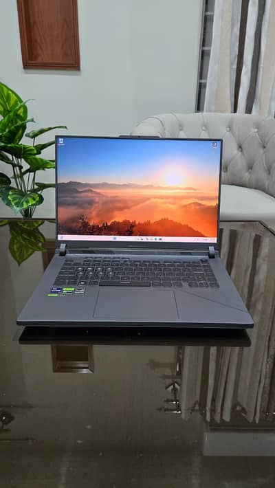 Selling ASUS ROG Strix G16 (2024) G614JIR — Ultimate Gaming Beast