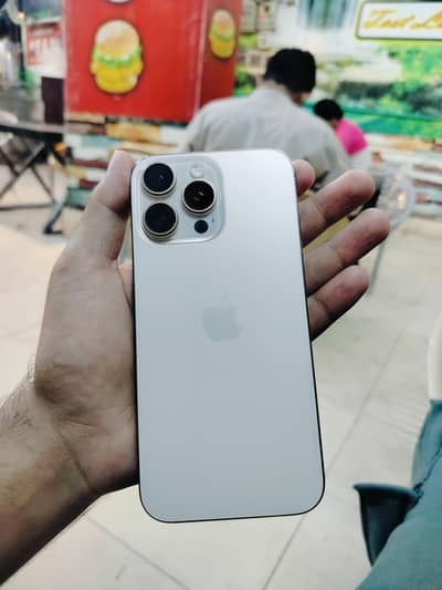 IPHONE 16 PRO MAX urgent sale