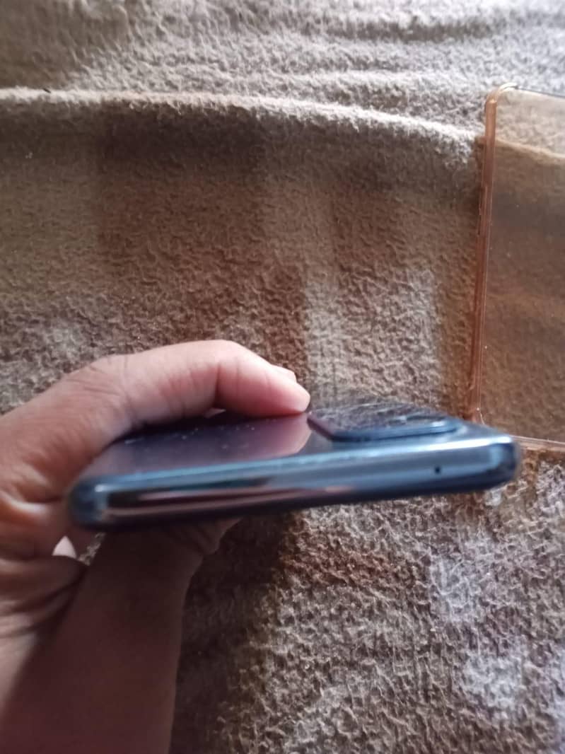 OnePlus N200 2