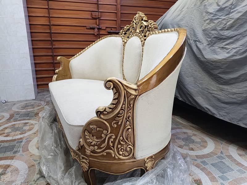 2 SEATER Chinioti Sofa 1