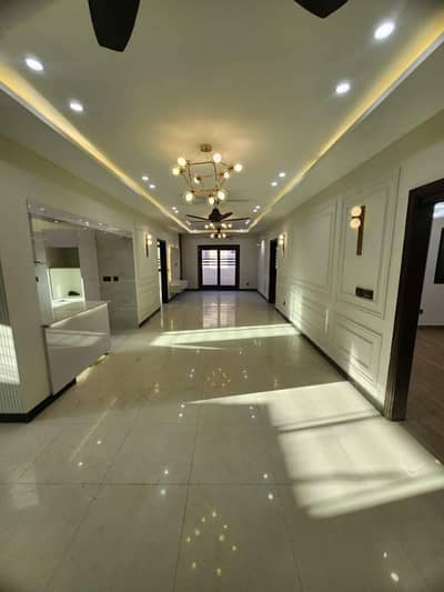 PRIME SILENT COMMERCIAL 5-ROOM FOR RENT GULSHAN-E-IQBAL BLOCK 3 | MAIN 60 FT ROAD