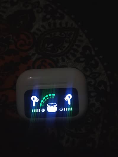 airpods pro 2 with display