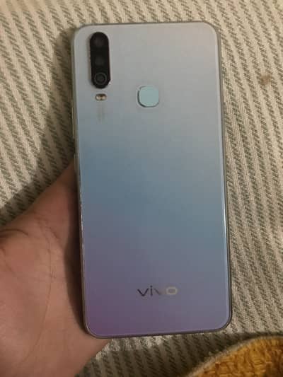 vivo y17