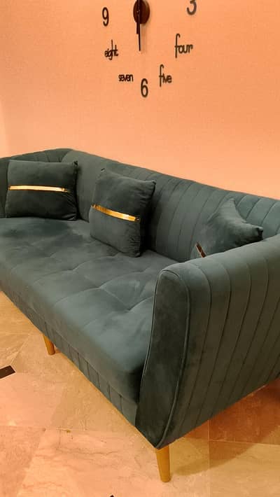 Urgently selling 5 seater (3+2)