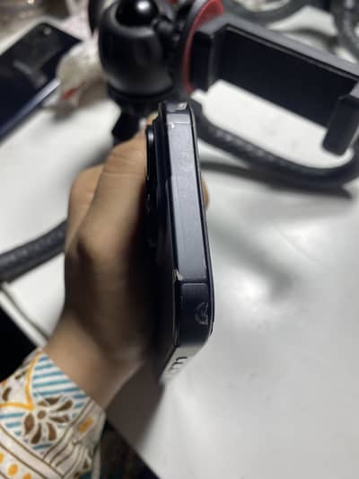 256gb 92% battery health 10/10 condition one hand use iphone 16 pro