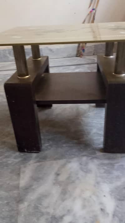 2 Beautiful Glass Tables Urgent for sale