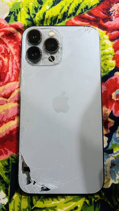 iPhone 13 Pro Max 256 with box