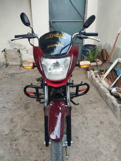 Honda Prider CD100 all genuine bike final 140k sy is kam rabta na kry