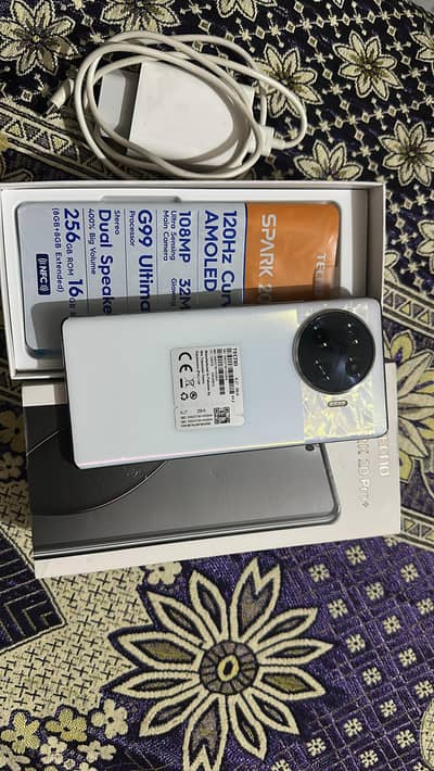 Tecno Spark 20 Pro Plus