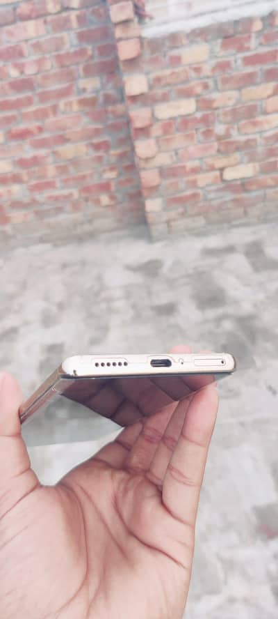 Tecno Spark 20 Pro Plus