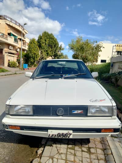 Nissan Sunny 1987