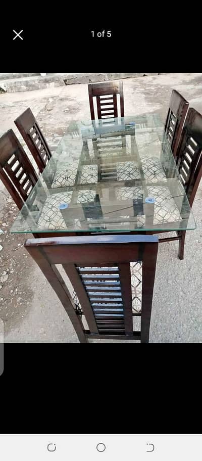 A set of dinning table and chairs available for sale in 10/10