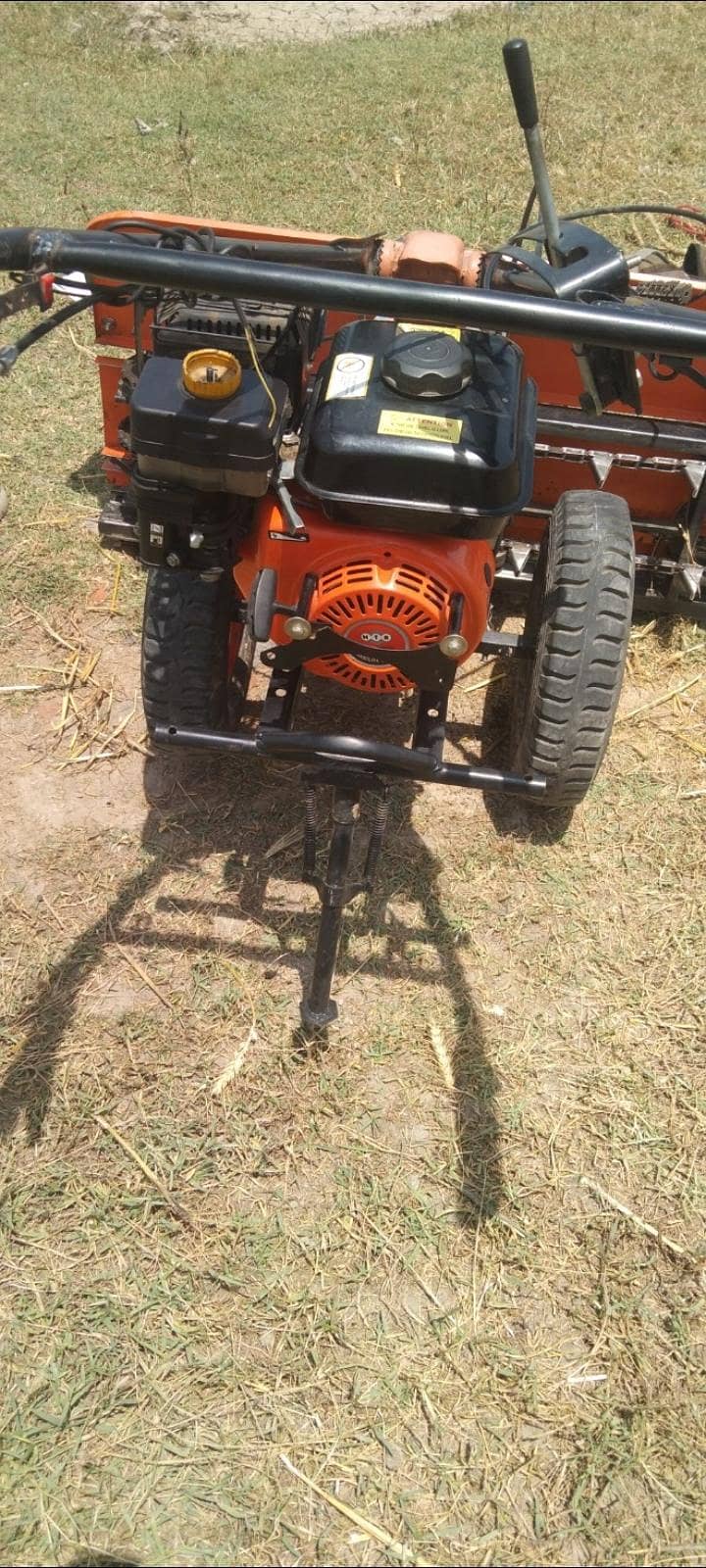 گندم اور مونجی کی کٹائی کرنے والی مشین 2